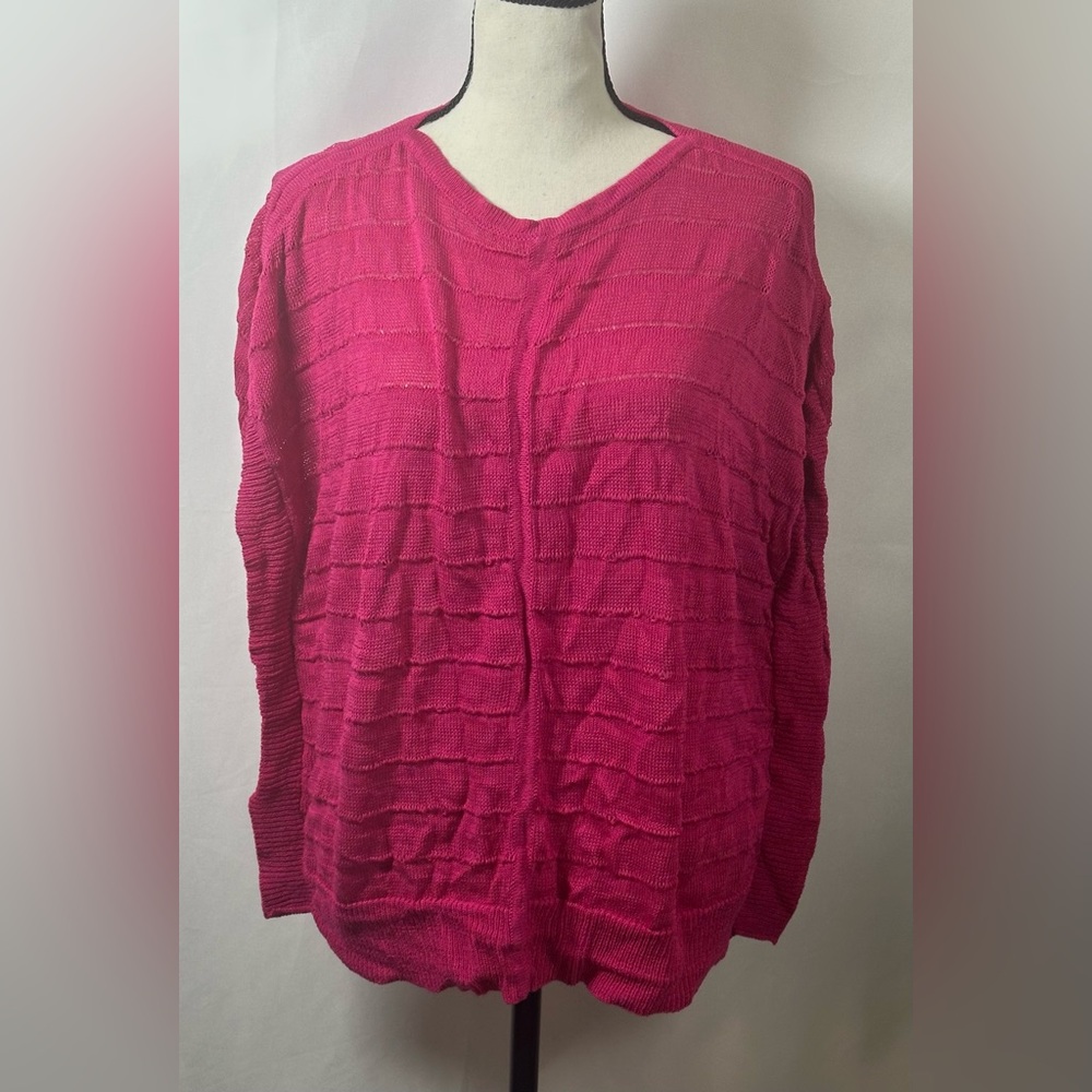 🩷Chico's Bright Pink Knit Top